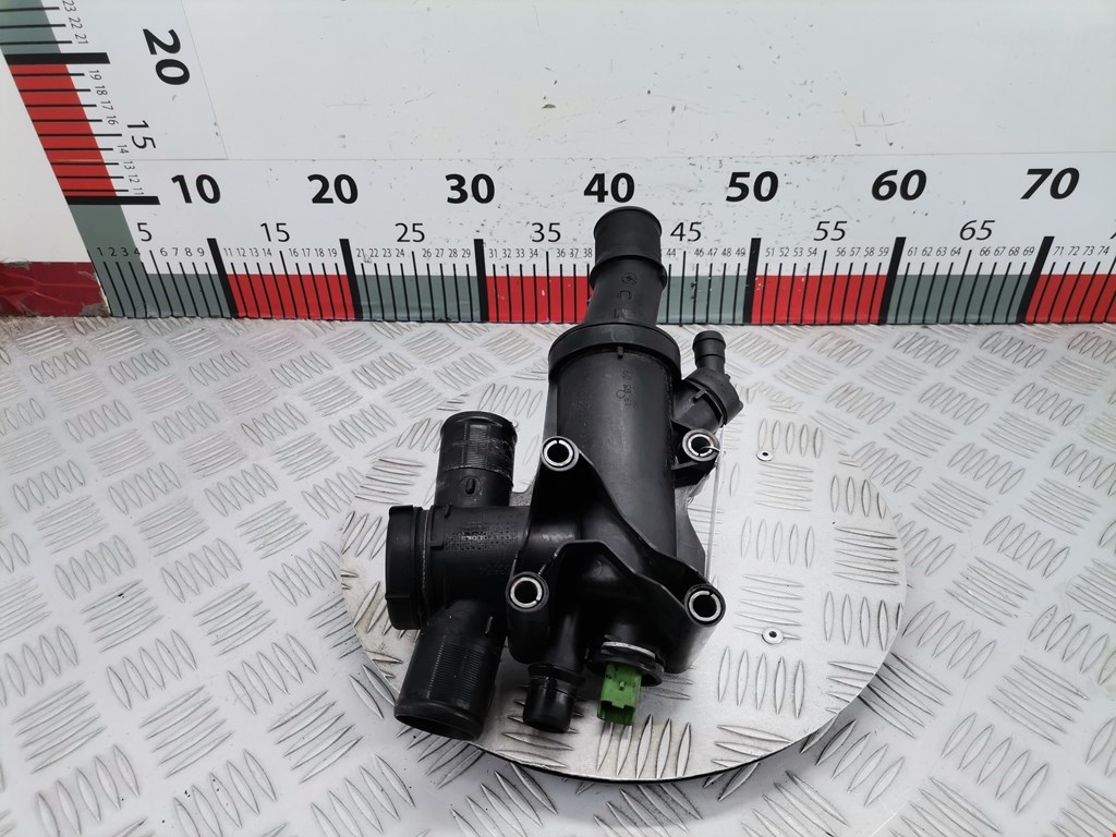 Корпус термостата FORD Kuga 2008-2012