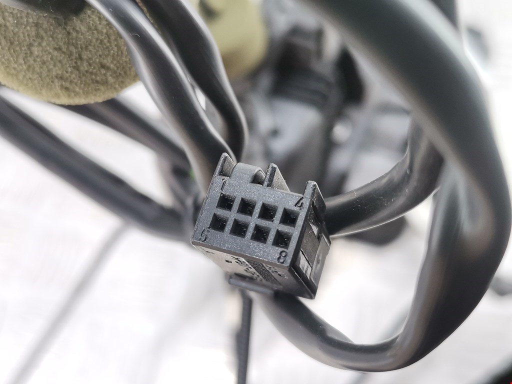 Замок двери передней правой MERCEDES-BENZ CLS-Class C219 2004-2010