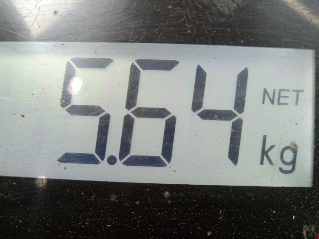 Суппорт передний правый VOLKSWAGEN Passat B6 2005-2011