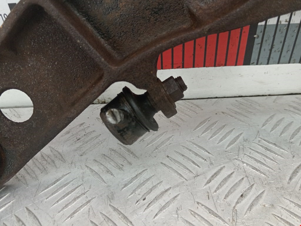 Рычаг передний левый KIA Joice 1999-2003