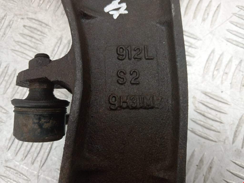 Рычаг передний левый KIA Joice 1999-2003