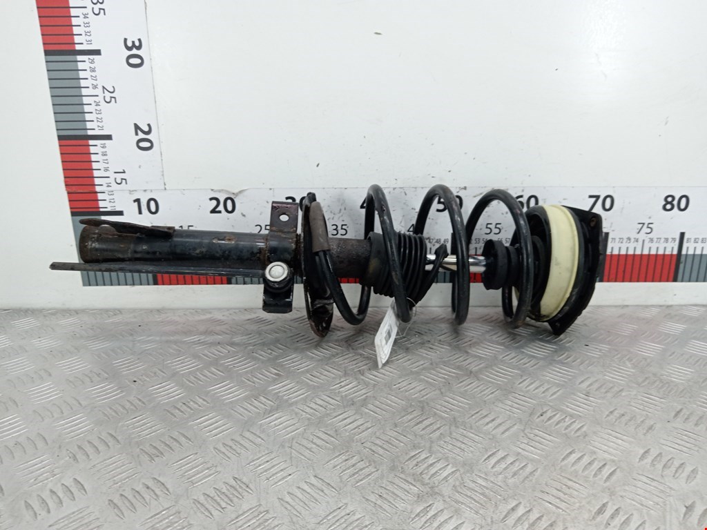 Амортизатор передний правый RENAULT Megane II 2002-2009