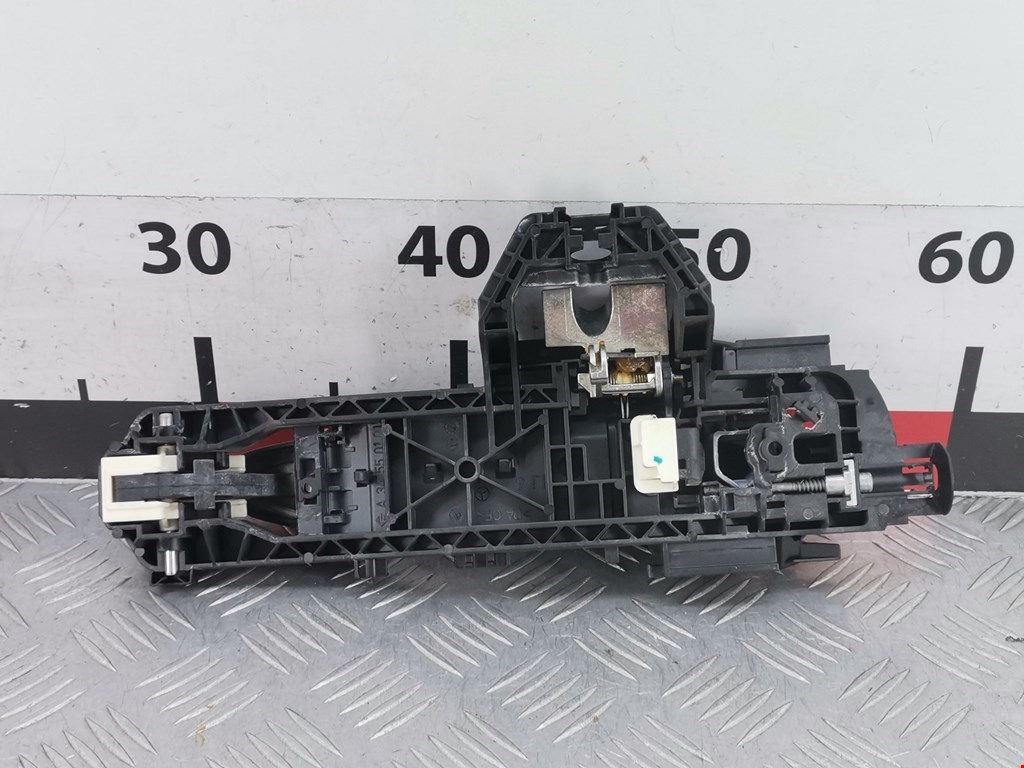 Ручка двери передней наружная левая MERCEDES-BENZ E-Class W212, S212, C207 2009-2016