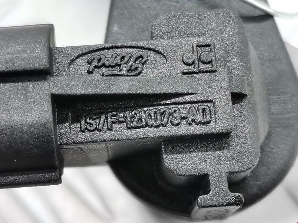 Датчик положения распредвала FORD Mondeo III 2000-2007