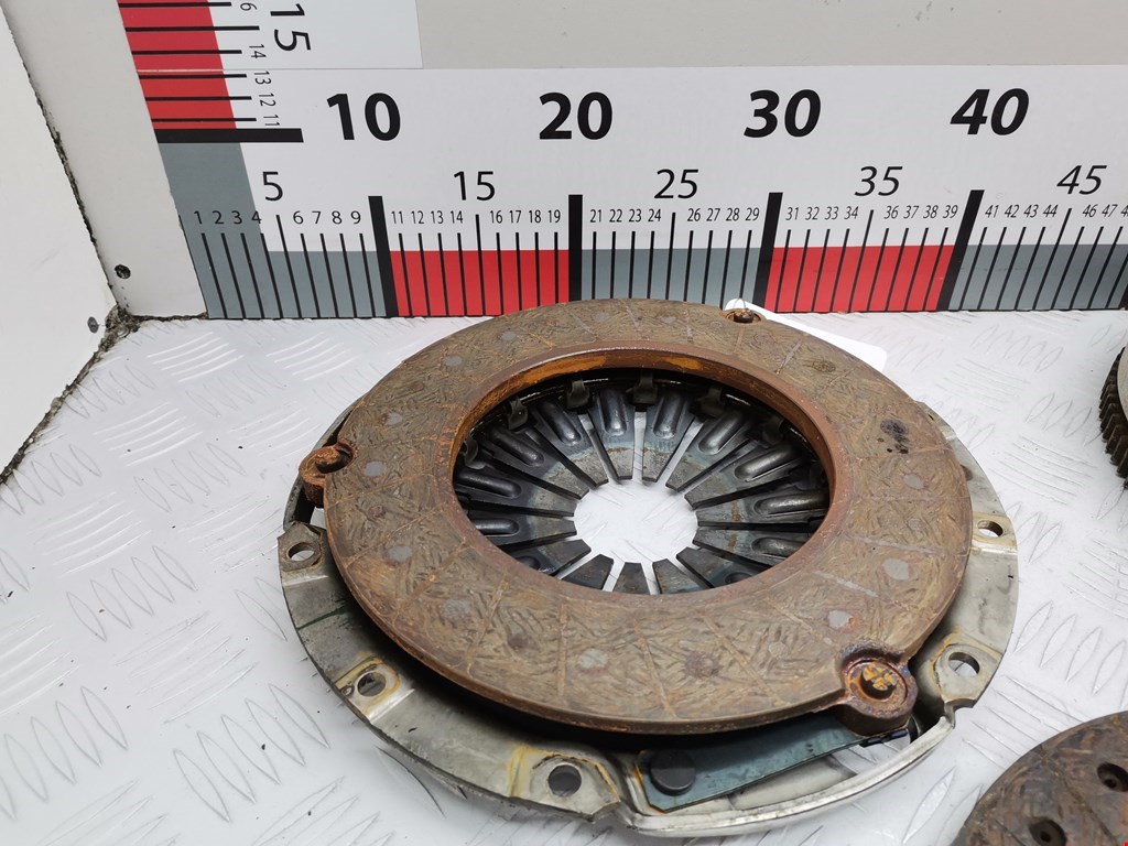 Маховик (демпфер сцепления) MAZDA Premacy CP 1999-2004