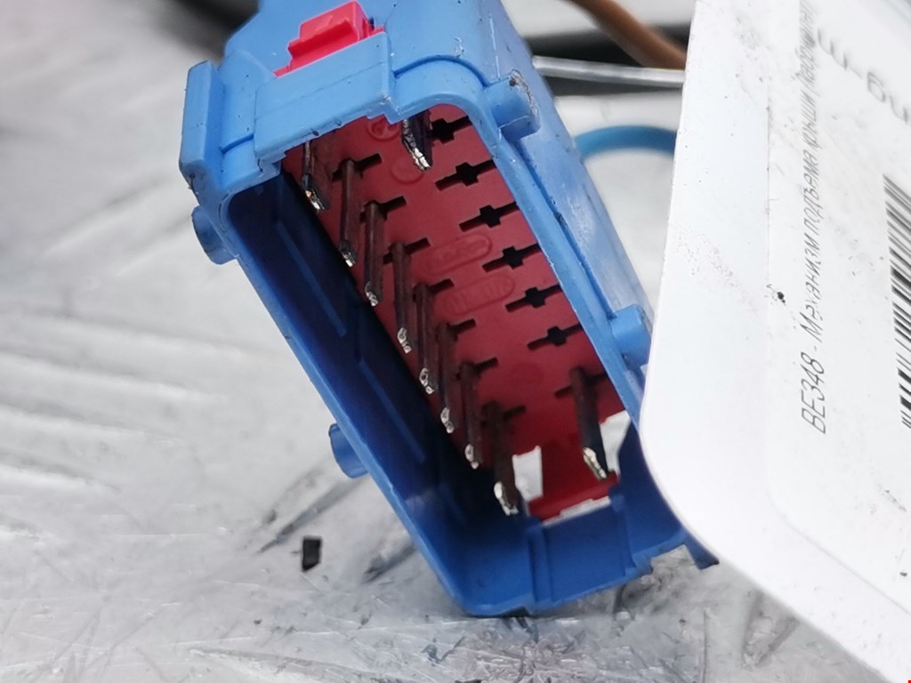 Насос гидравлический (механизм подъема крыши кабриолет) PEUGEOT 307 2001-2008