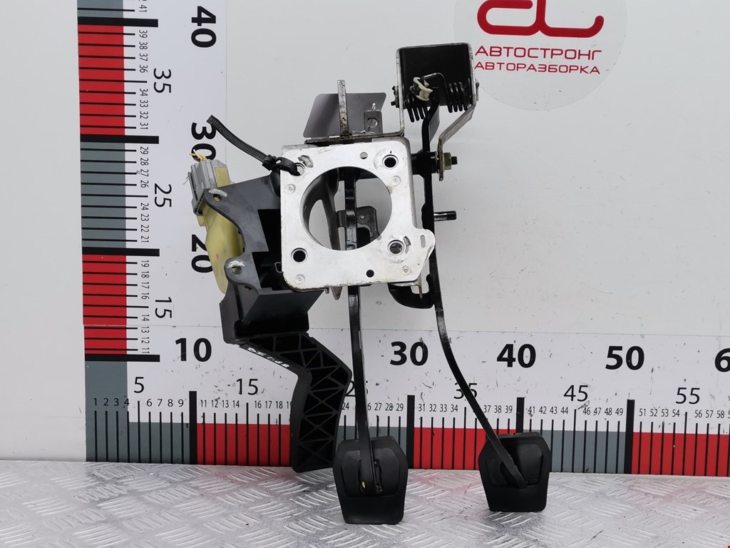 Блок педалей (педальный узел) FORD Focus I 1998-2005