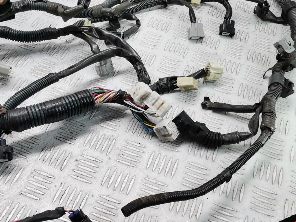 Датчик уровня в бачок омывателя TOYOTA RAV 4 XA20 2000-2005