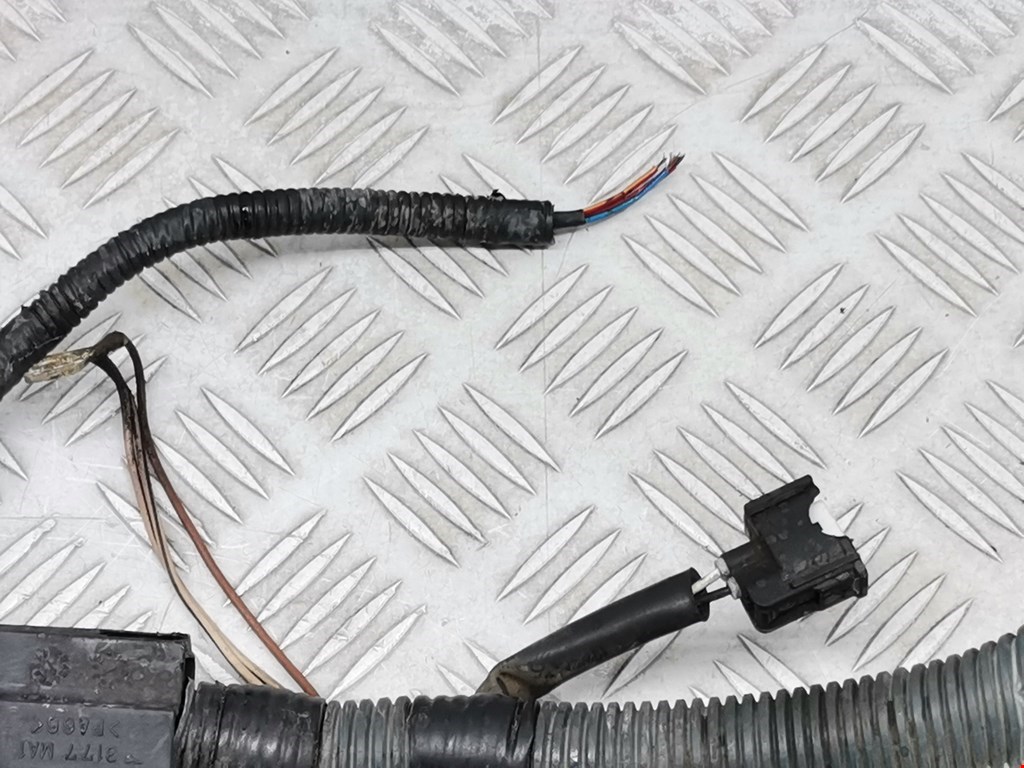 Датчик уровня в бачок омывателя TOYOTA RAV 4 XA20 2000-2005