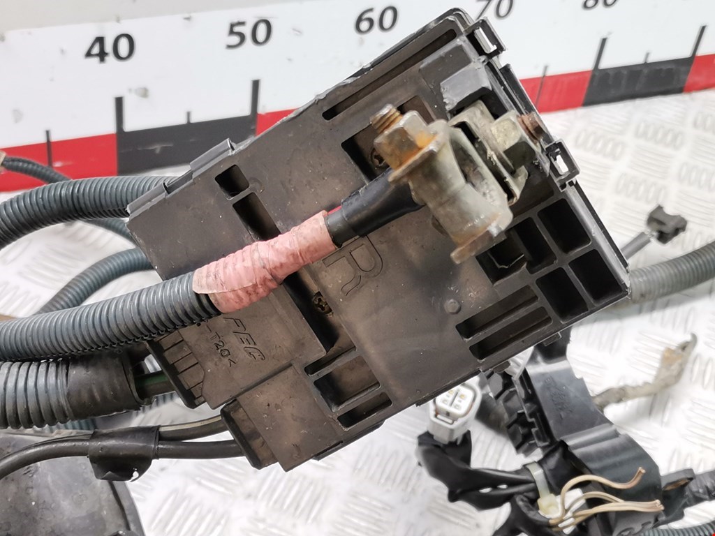 Датчик уровня в бачок омывателя TOYOTA RAV 4 XA20 2000-2005