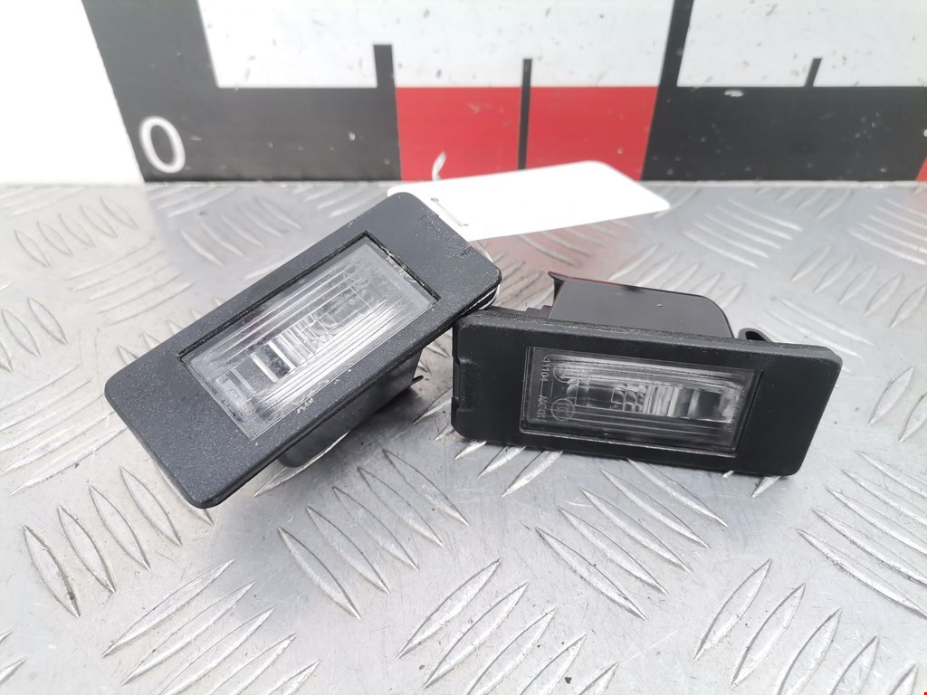 Фонарь подсветки номера CHEVROLET Malibu 2015-н.в.