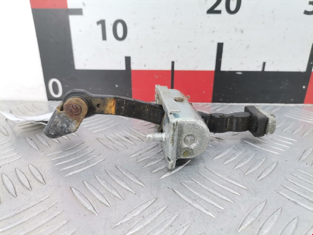 Ограничитель открывания двери OPEL Corsa D 2006-2014