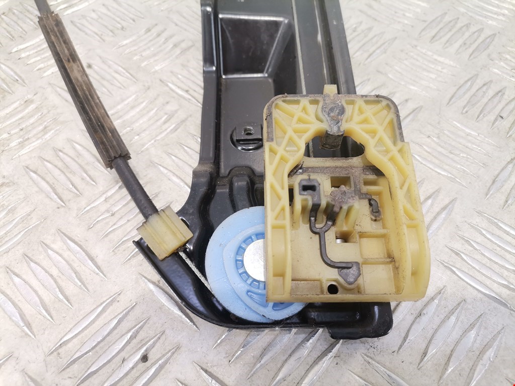 Стеклоподъемник передний левый OPEL Astra J 2009-2017