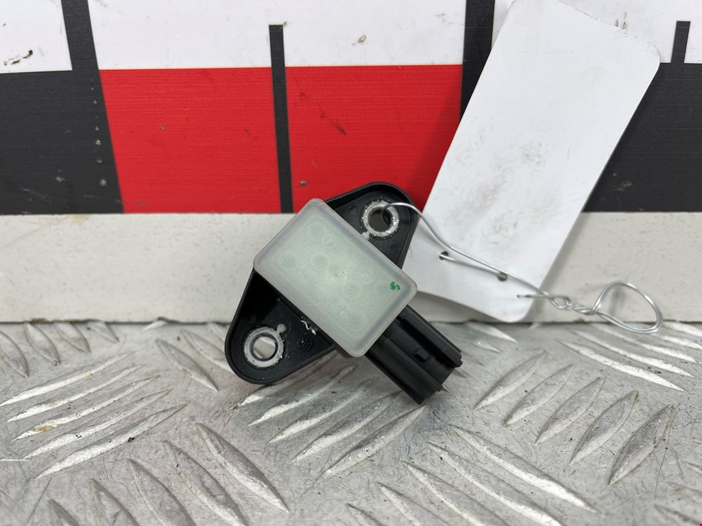 Датчик AIR BAG (подушек безопасности) VOLKSWAGEN Passat B7 2011-2015