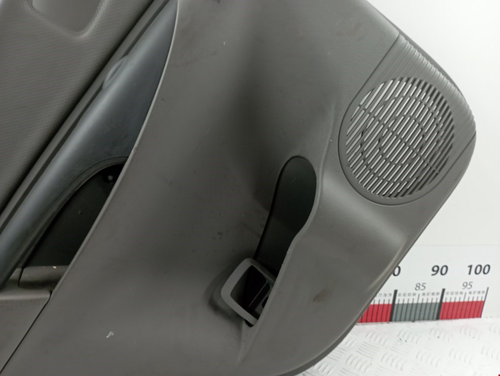 Обшивка двери задняя левая HYUNDAI Tucson l 2004-2010