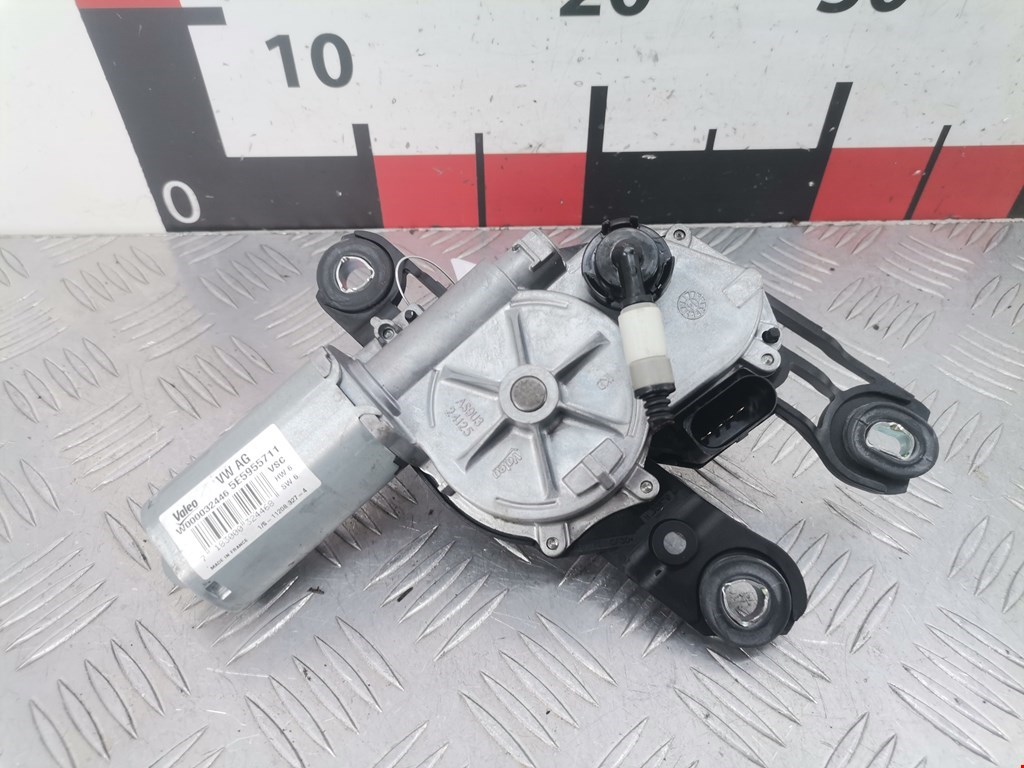 Моторчик стеклоочистителя задний SKODA Rapid 2012-2020