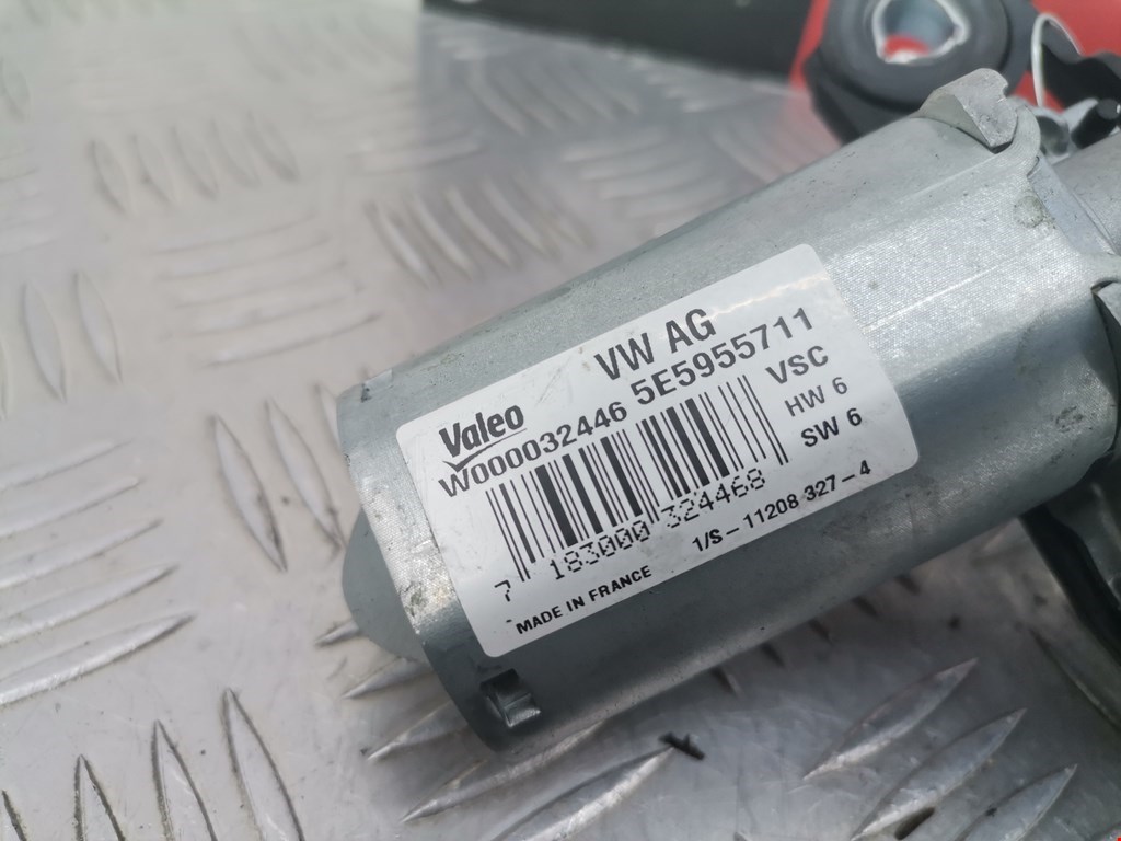 Моторчик стеклоочистителя задний SKODA Rapid 2012-2020