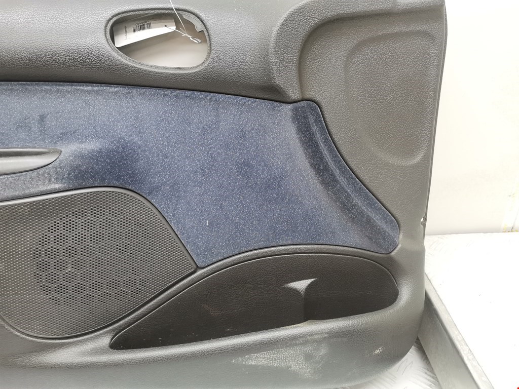 Обшивка двери передняя левая PEUGEOT 206 1998-2012