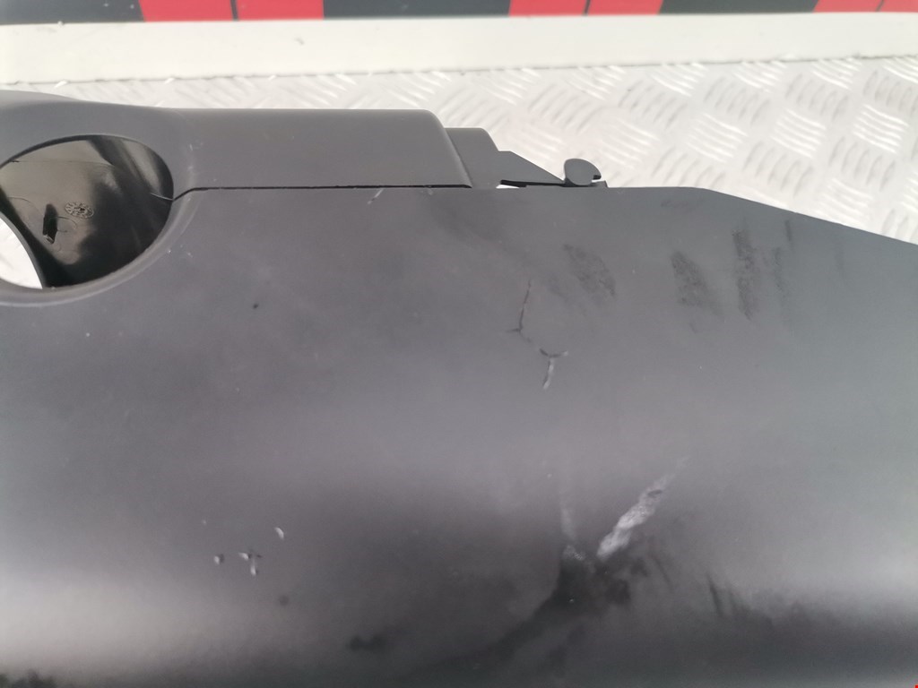 Кожух рулевой колонки VOLKSWAGEN Passat B6 2005-2011