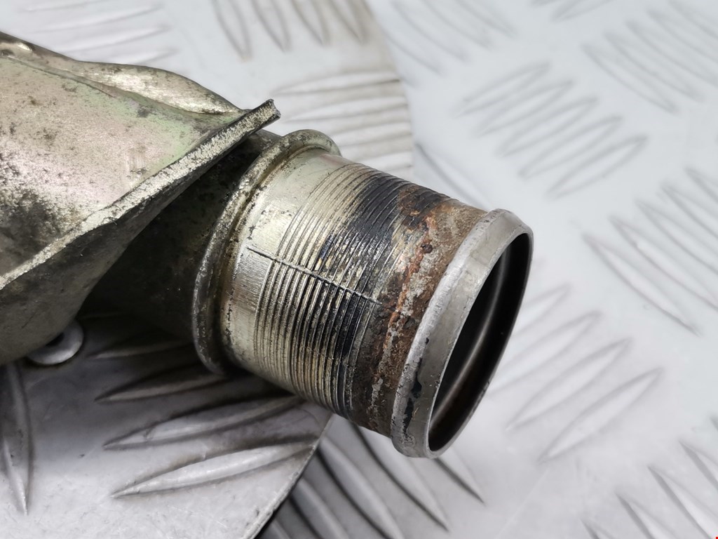 Патрубок VOLVO V50 I 2004-2012