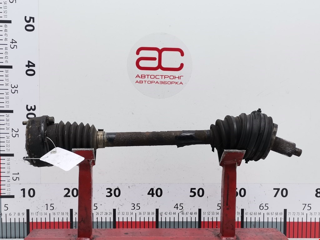 Полуось (привод, приводной вал) передняя левая VOLKSWAGEN Polo IV 2001-2009