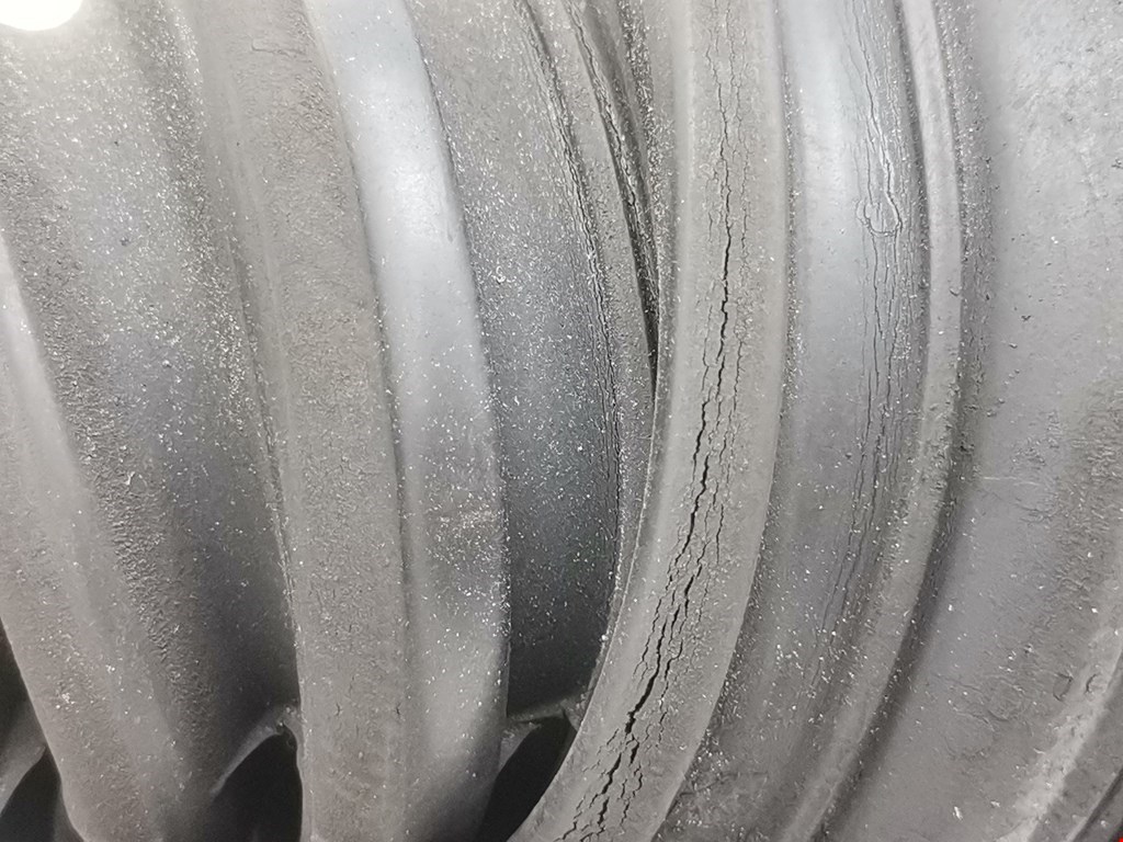 Полуось (привод, приводной вал) передняя левая VOLKSWAGEN Polo IV 2001-2009