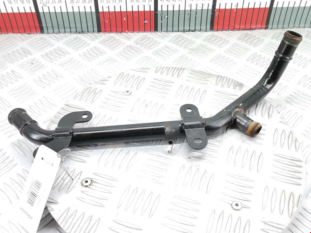 Патрубок системы охлаждения Skoda Rapid (2012-2020)