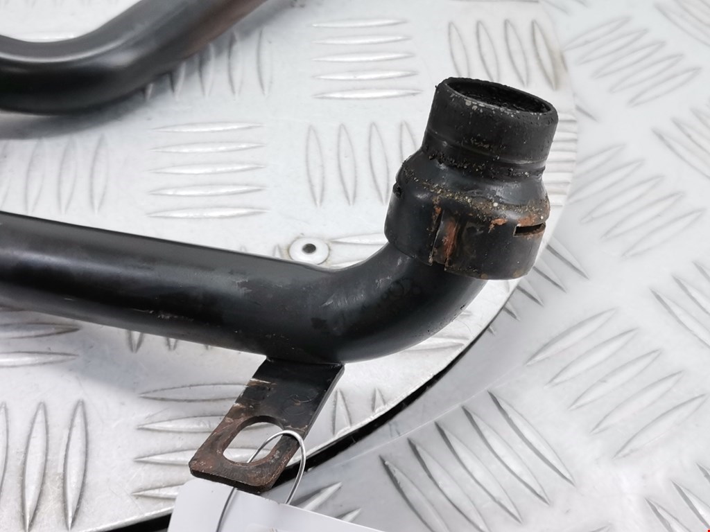 Патрубок AUDI A6 C5 1997-2004