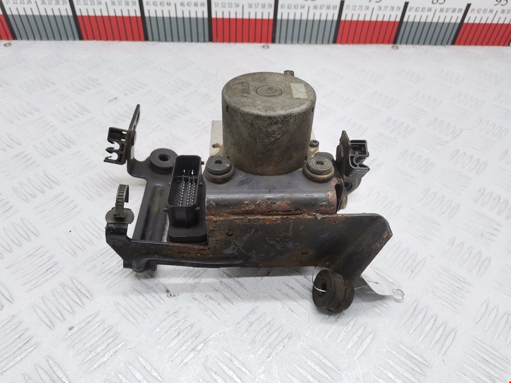 Блок ABS (насос) KIA Soul I 2008-2014