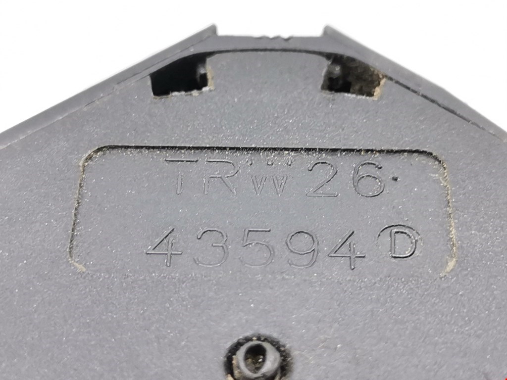 Ремень безопасности передний левый IVECO Daily IV 2006-2011