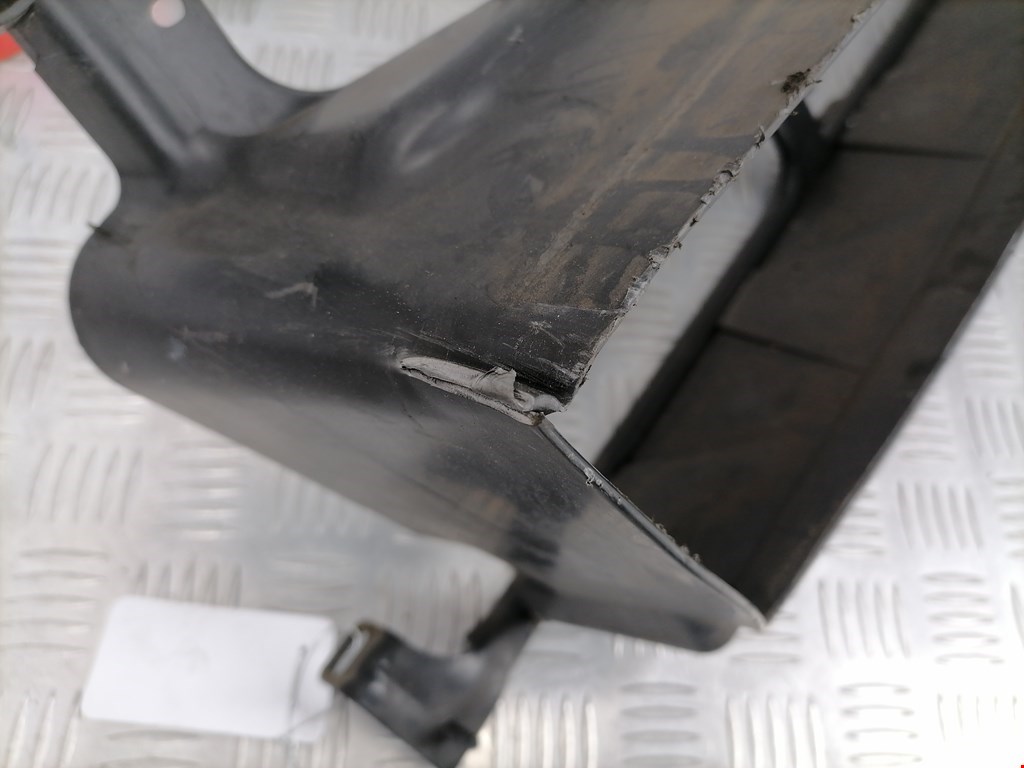 Воздухозаборник (наружный) VOLVO S40 II 2003-2012