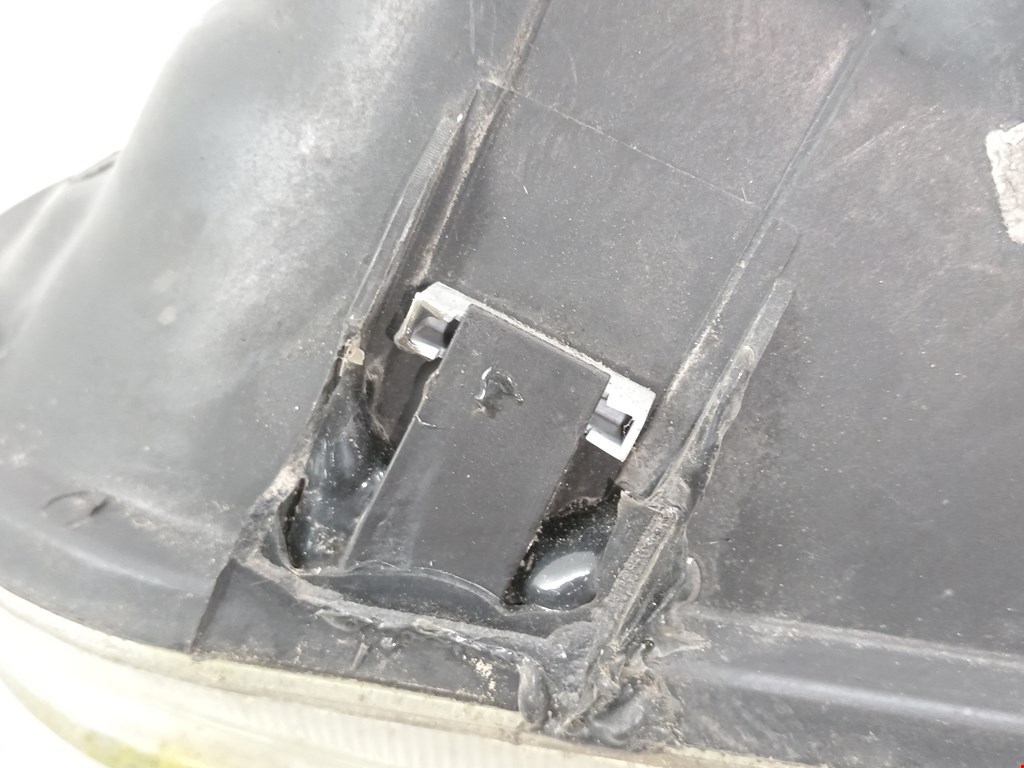 Фара правая VOLKSWAGEN Golf IV 1997-2003