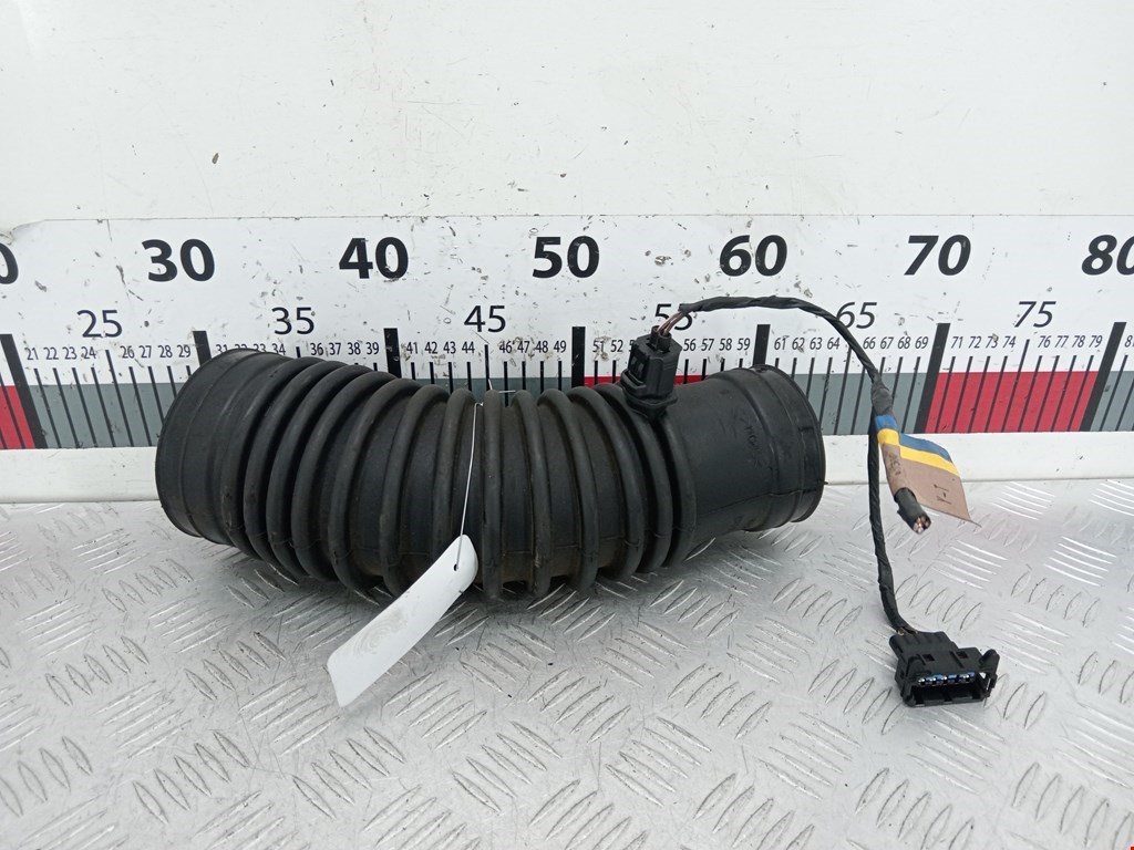 Патрубок воздушного фильтра (гофра инжектора) Ford Mondeo 2 (1996-2002)