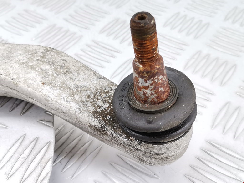 Рычаг передний правый VOLKSWAGEN Passat B5 1997-2005