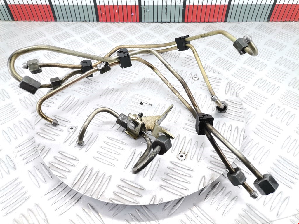 Трубка топливная Peugeot 206 (1998-2006)