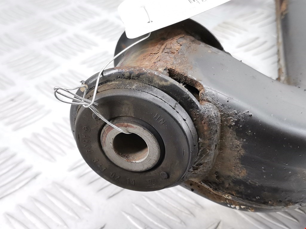 Рычаг передний правый MERCEDES-BENZ Vito W639 2003-2014