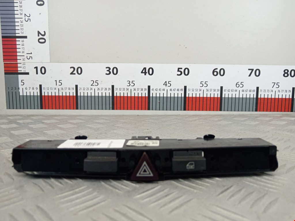 Кнопка аварийной сигнализации (аварийки) OPEL Astra H/Family 2004-2015