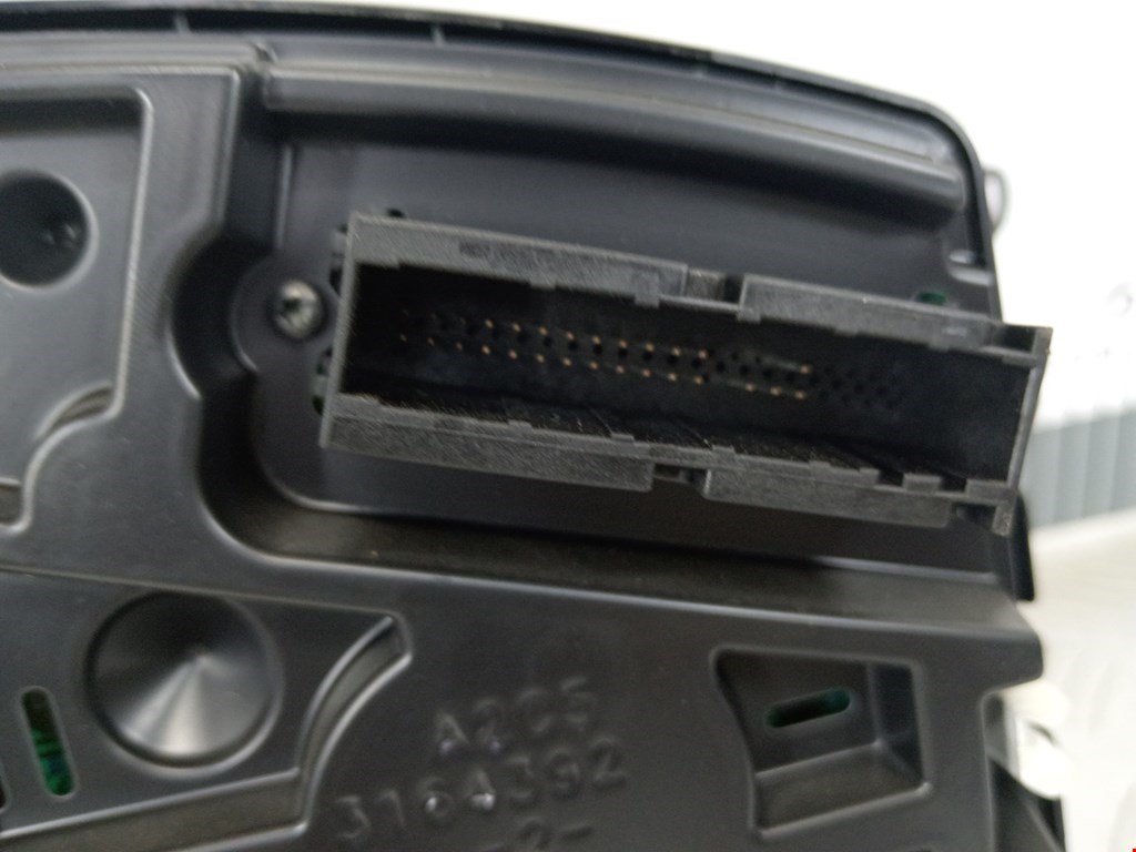 Панель приборов (щиток) OPEL Astra H/Family 2004-2015