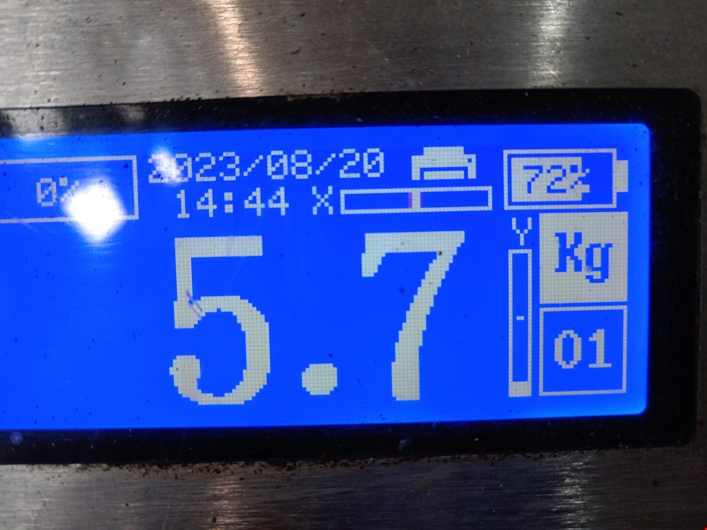 Бампер передний VOLKSWAGEN Polo IV 2001-2009