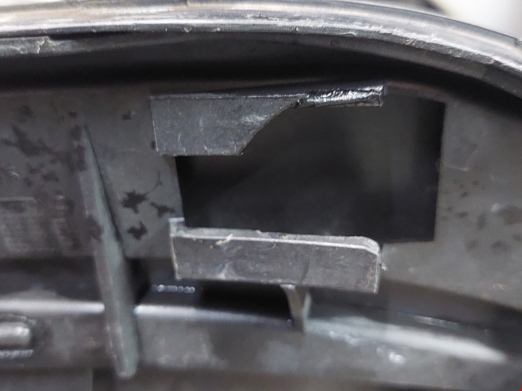 Бампер передний VOLKSWAGEN Polo IV 2001-2009