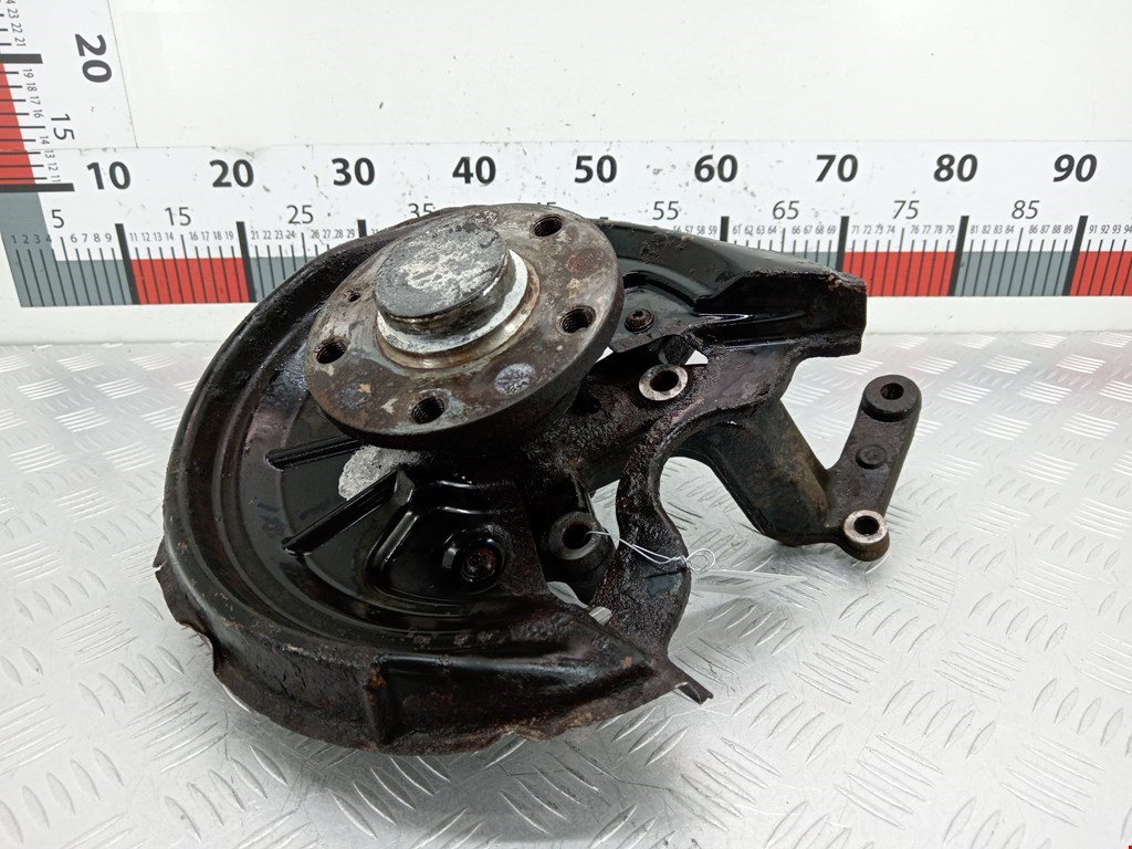 Ступица задняя левая VOLKSWAGEN Touran 2003-2010