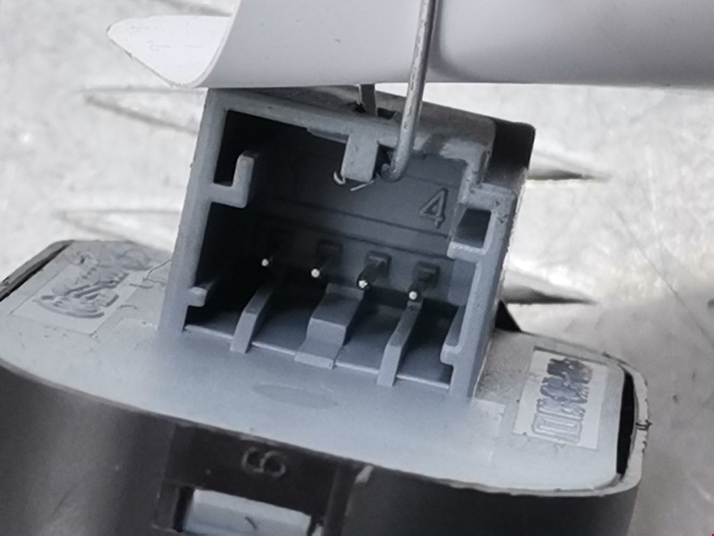 Блок управления зеркалами AUDI A4 B7 2004-2007