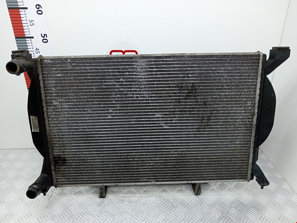Радиатор основной AUDI A4 B6 2001-2005