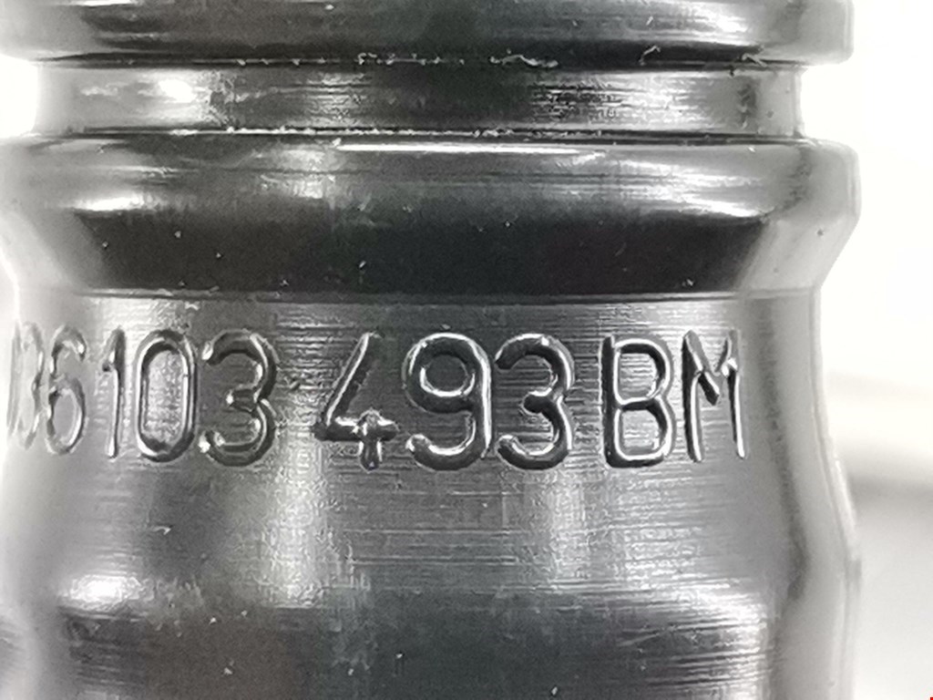 Трубка картерных газов VOLKSWAGEN Polo IV 2001-2009