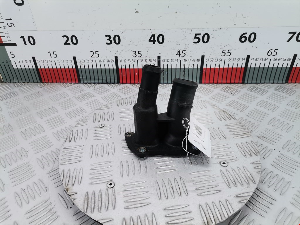 Корпус термостата FORD Focus II 2005-2011