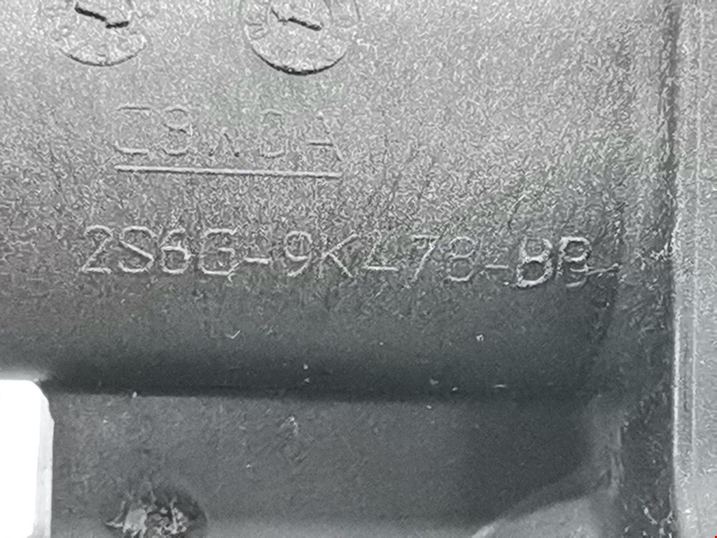 Корпус термостата FORD Focus II 2005-2011