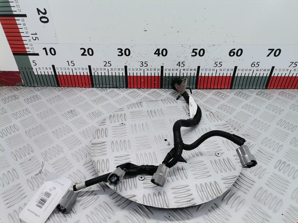 Проводка коса MITSUBISHI Carisma 1995-1999