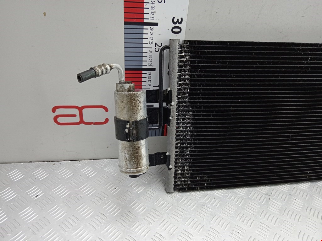 Радиатор кондиционера VOLKSWAGEN Golf IV 1997-2003