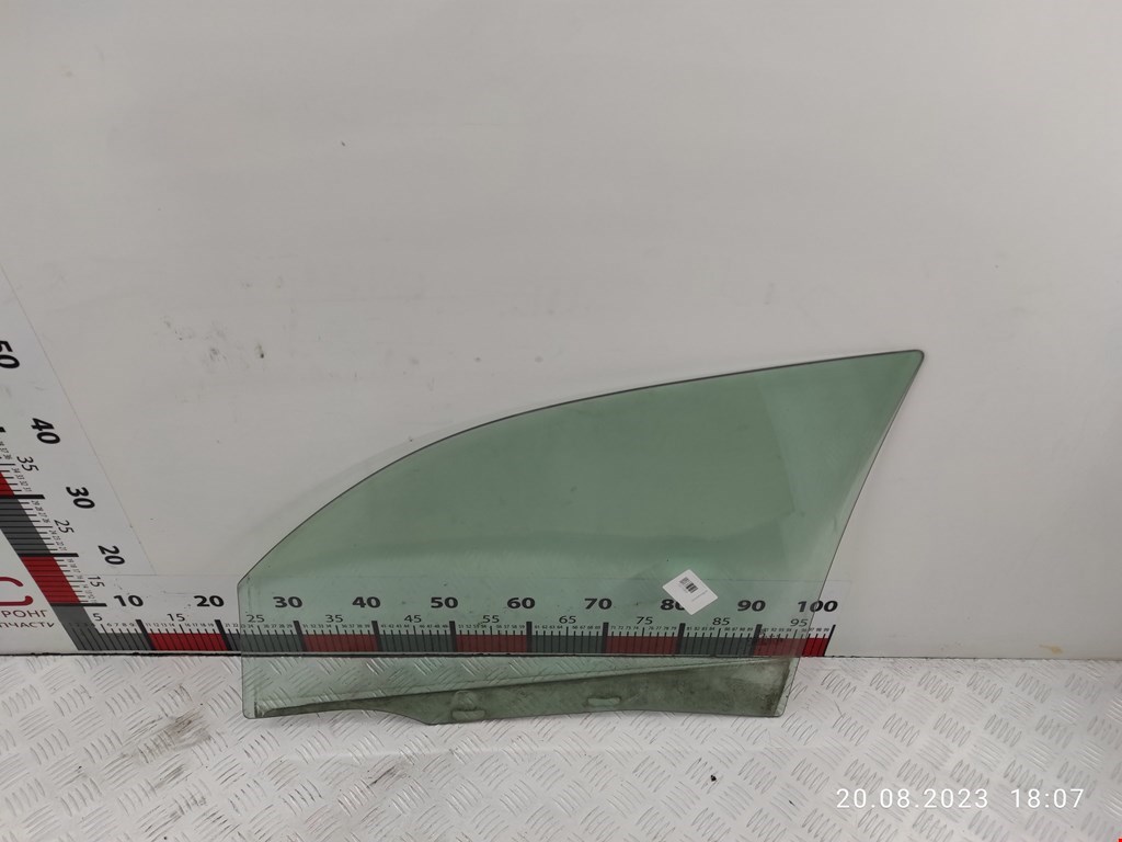 Стекло двери переднее правое CHRYSLER PT Cruser 2000-2010