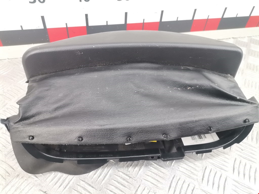 Кожух рулевой колонки CHEVROLET Captiva 2006-2010